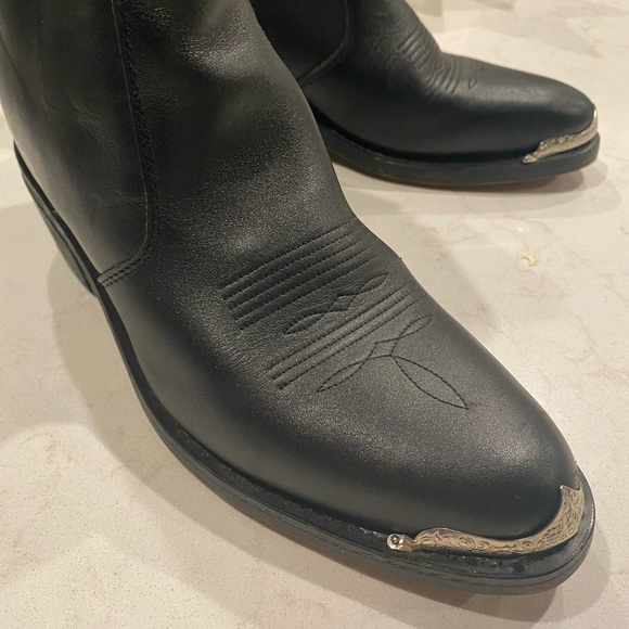 Five Star Women’s Western Motorcycle Ankle Boots - Picture 2 of 7